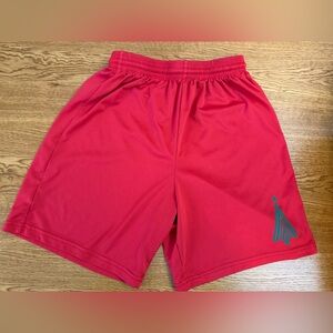 Youth Medium - A4 Christmas Shorts - Red With Green Tree